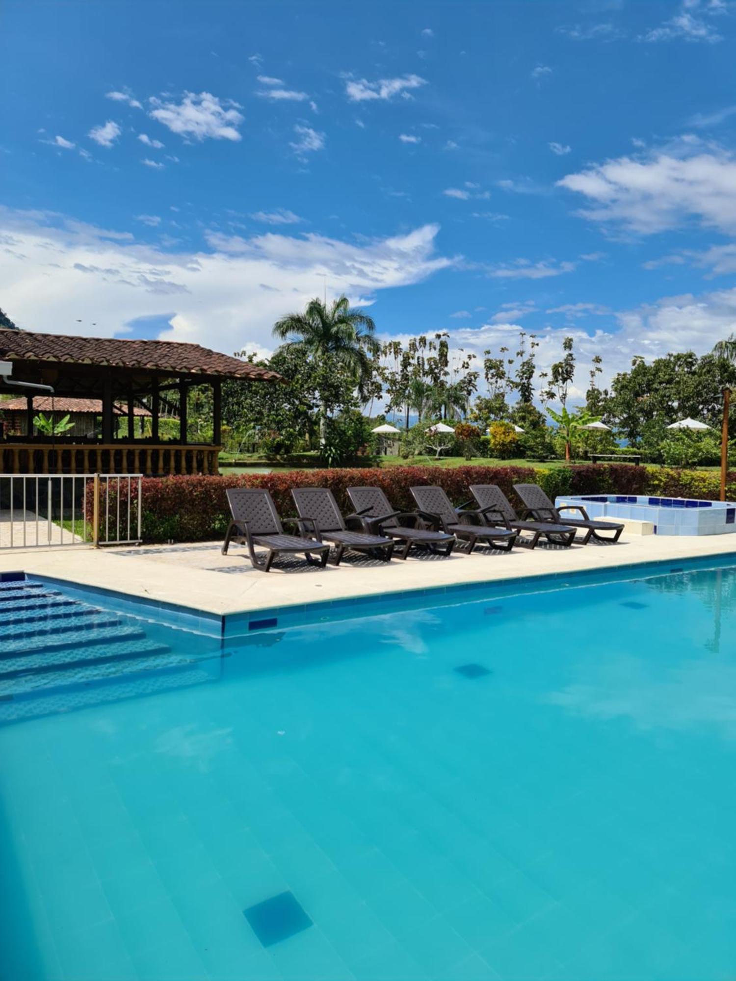 Hotel Campestre Alameda Támesis Εξωτερικό φωτογραφία